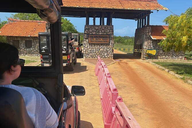 Yala 4h Jeep Safari: Guided Wildlife Experience (All Inclusive) - Leaving Bentota in a private air-conditioned car